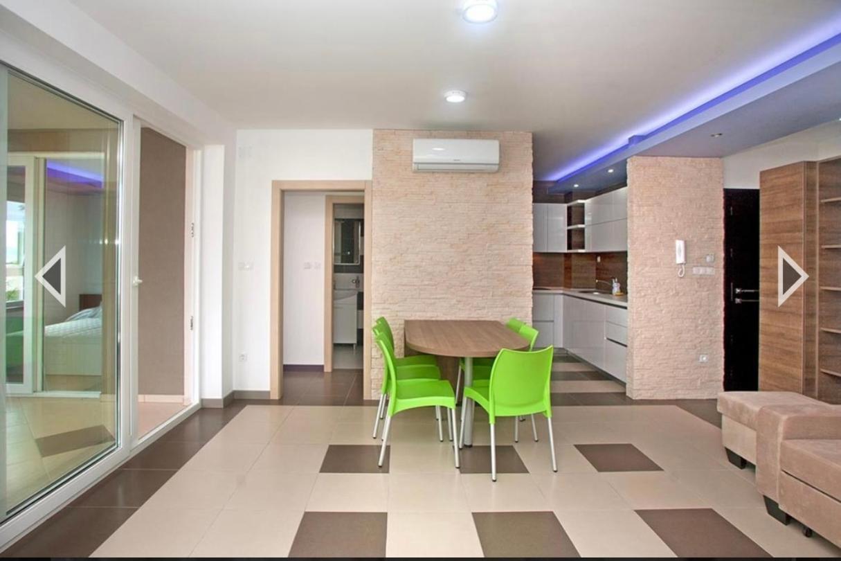 Daska Apartmani Njivice Eksteriør bilde